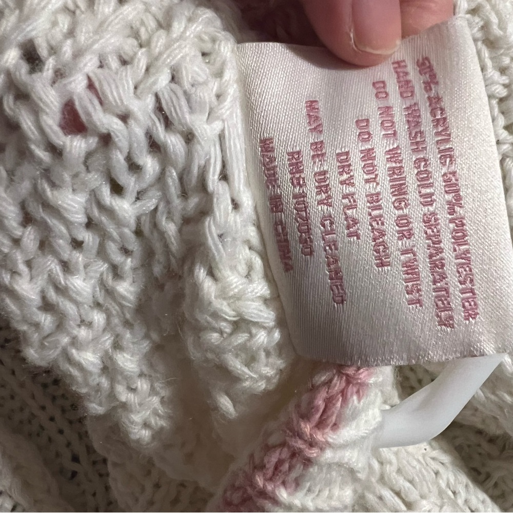 Authentic Taylor swift Women's Cream Heart Sweater size medium large - Picture 8 of 9